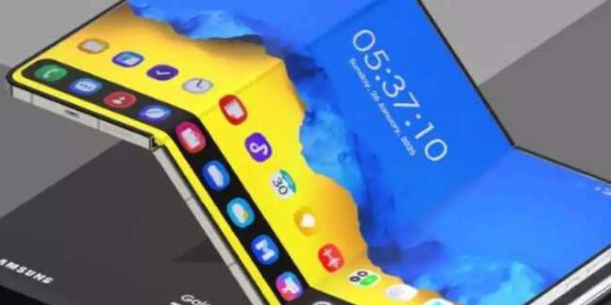 Samsung is considering launching its tri-fold phone in the US this year
