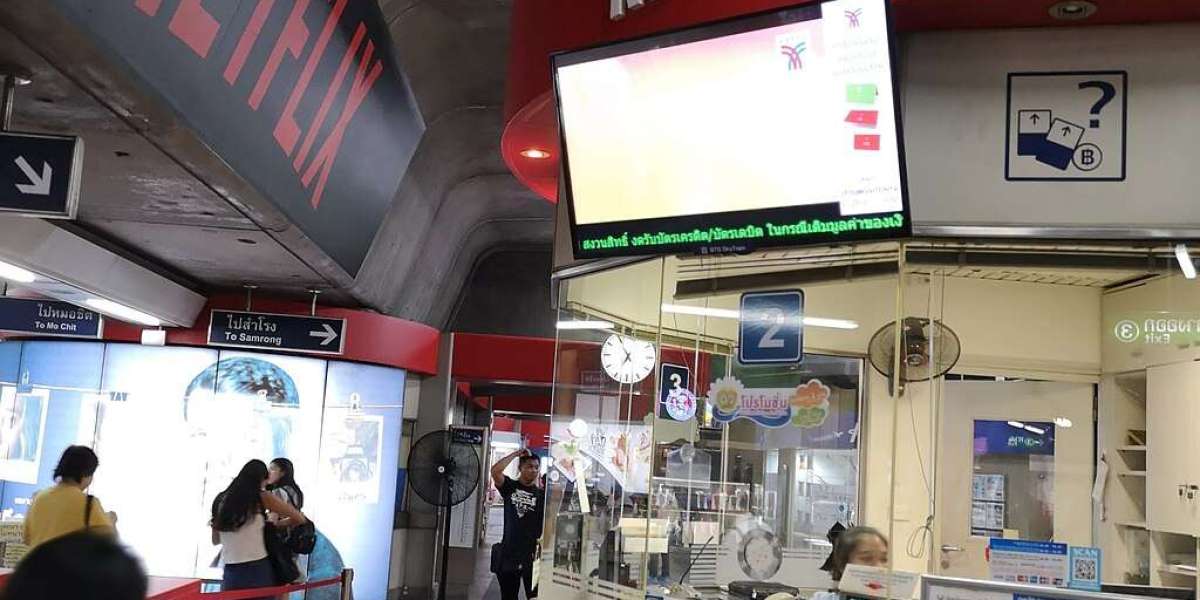 Netflix Stock: Strong Fundamentals, Mixed Market Signals, and What Investors Should Watch Next