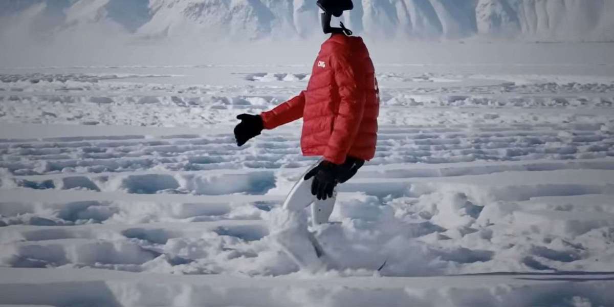 Chinese Humanoid Robot Achieves 130,000 Steps in Extreme -47°C Cold: A Breakthrough in Robotics