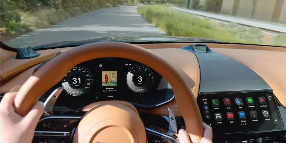 Apple CarPlay and the Future of In-Car AI: ChatGPT, Claude, and Gemini Integration